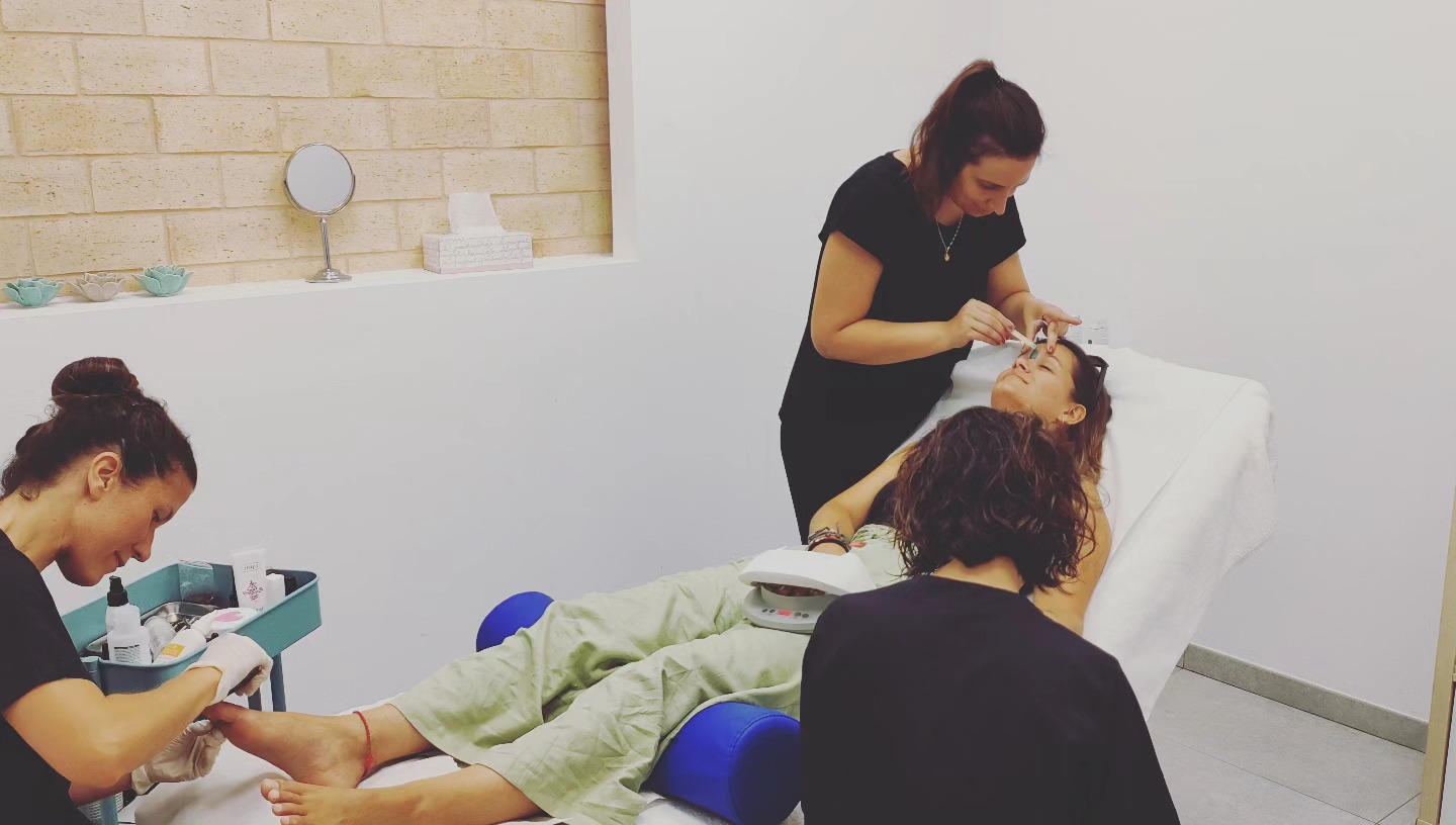 Tratamiento en Victoria Estética y Bienestar